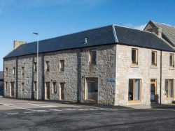 Harbour Nights - 7 self catering holiday lets