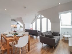 Spinnaker Self Catering Home Spinnaker Self Catering Home